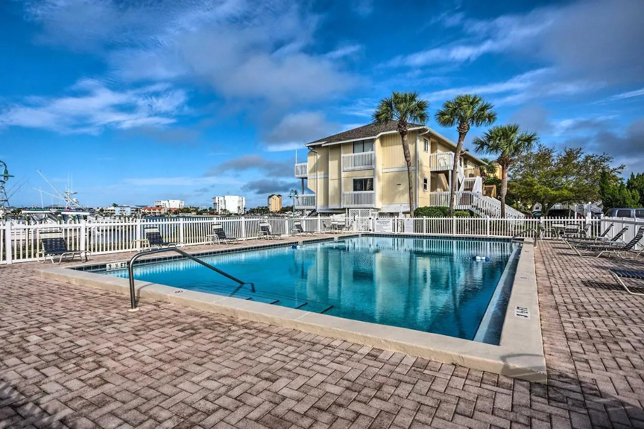 Coastal Condo With Pool - Walk To Destin Beach! Apartment