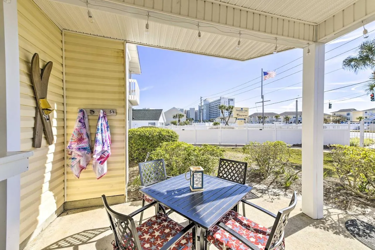 Coastal Condo With Pool - Walk To Destin Beach! Apartment
